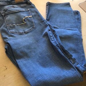 American Eagle skinny super stretch jeans